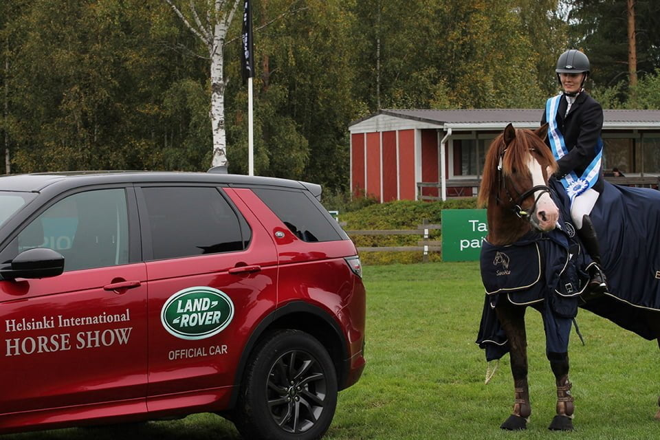 Suomenratsujen kuninkaallisista suoraan HIHSiin