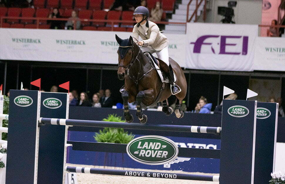  Miisa Pulkkanen ja Dolanda. Valokuva Iita-Maria Ahtiainen