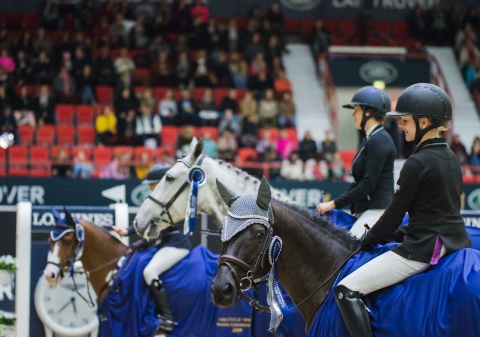 Horse Show’n kansallisten kilpailujen ja luokkien muutoksia