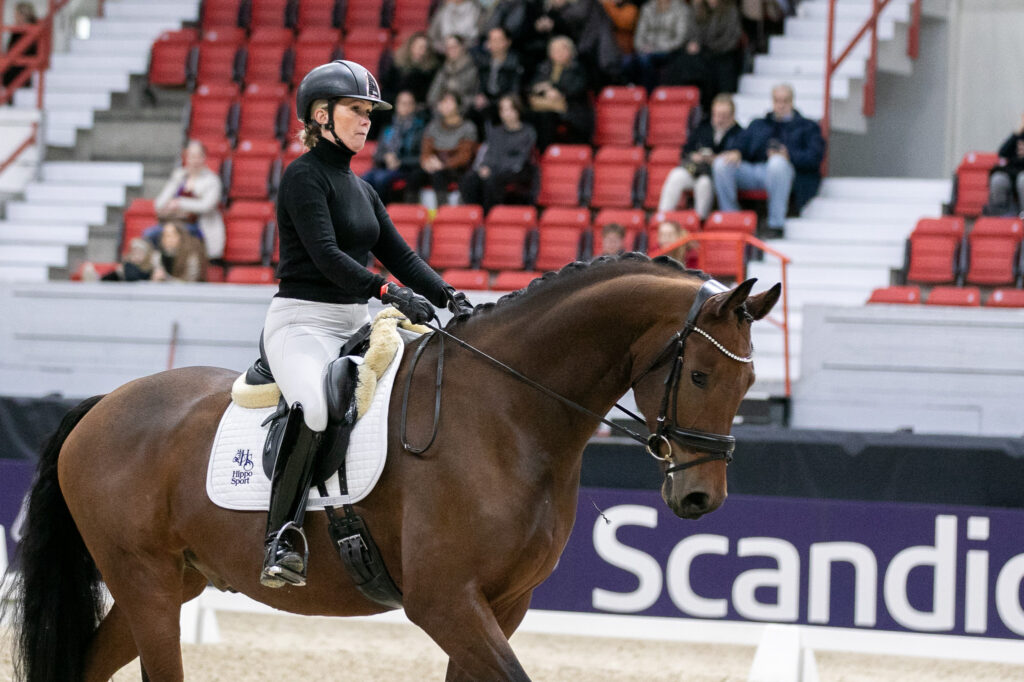 Tina Polso ja Don Lorenzo. Photo Iita-Maria Ahtiainen