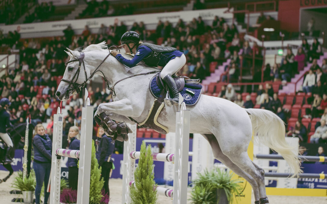 Yli 200 suomalaisratsastajaa kilpailee Helsinki Horse Show´ssa!