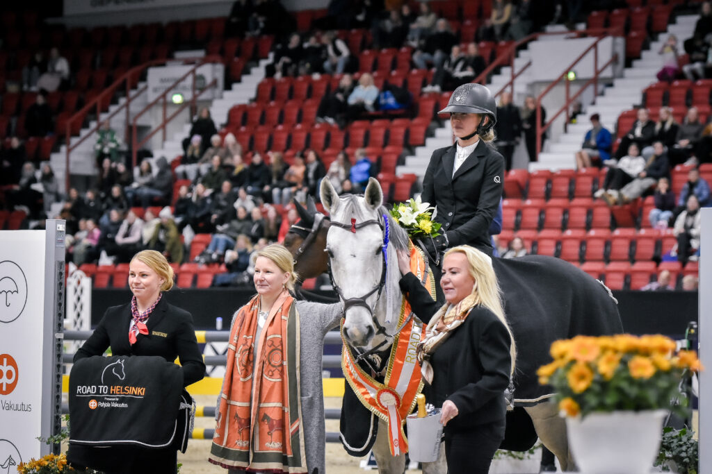 Saniv Illi ja Backwoods Challenger. Kuva: Aino Tervonen