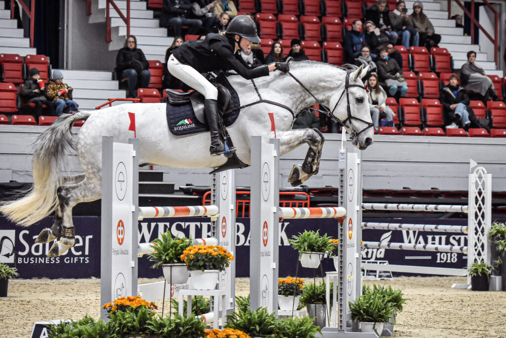 Sani Illi ja Backwoods Challenger. Kuva: Aino Tervonen