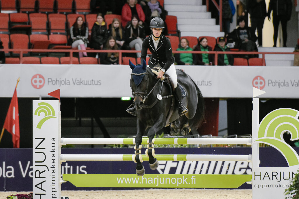 Sofia Koivuniemi ja Key Code. Kuva: Aino Tervonen