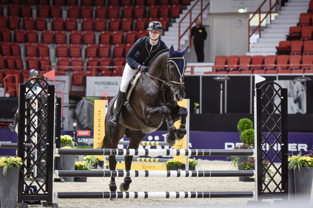 Vilma Suominen ja Polyman XO - kuva Aino Tervonen