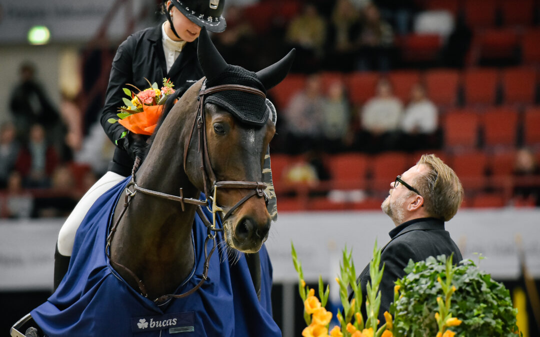 Minea Halonen ja Zinzino vuoden 2024 Tasotuopin voittoon