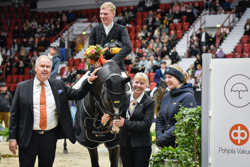 Philipp Schulze Topphoff - Carla NRW Kuva Aino Tervonen